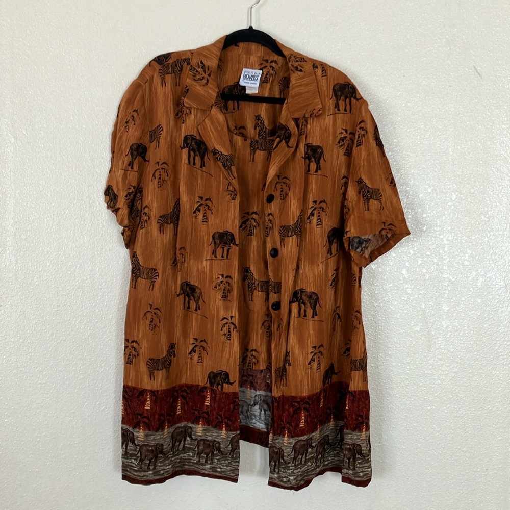 VTG R&M Richards Layered Safari Animal Top, 22W